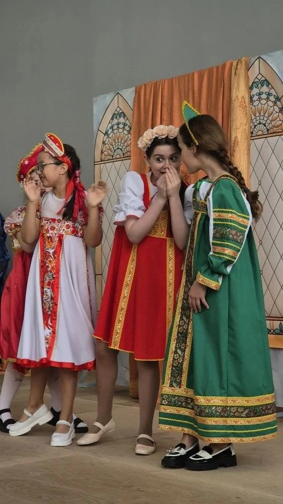 🌟«Сказка о царе Салтане» на школьной сцене: настоящее волшебство! Наш школьный театр представил спек