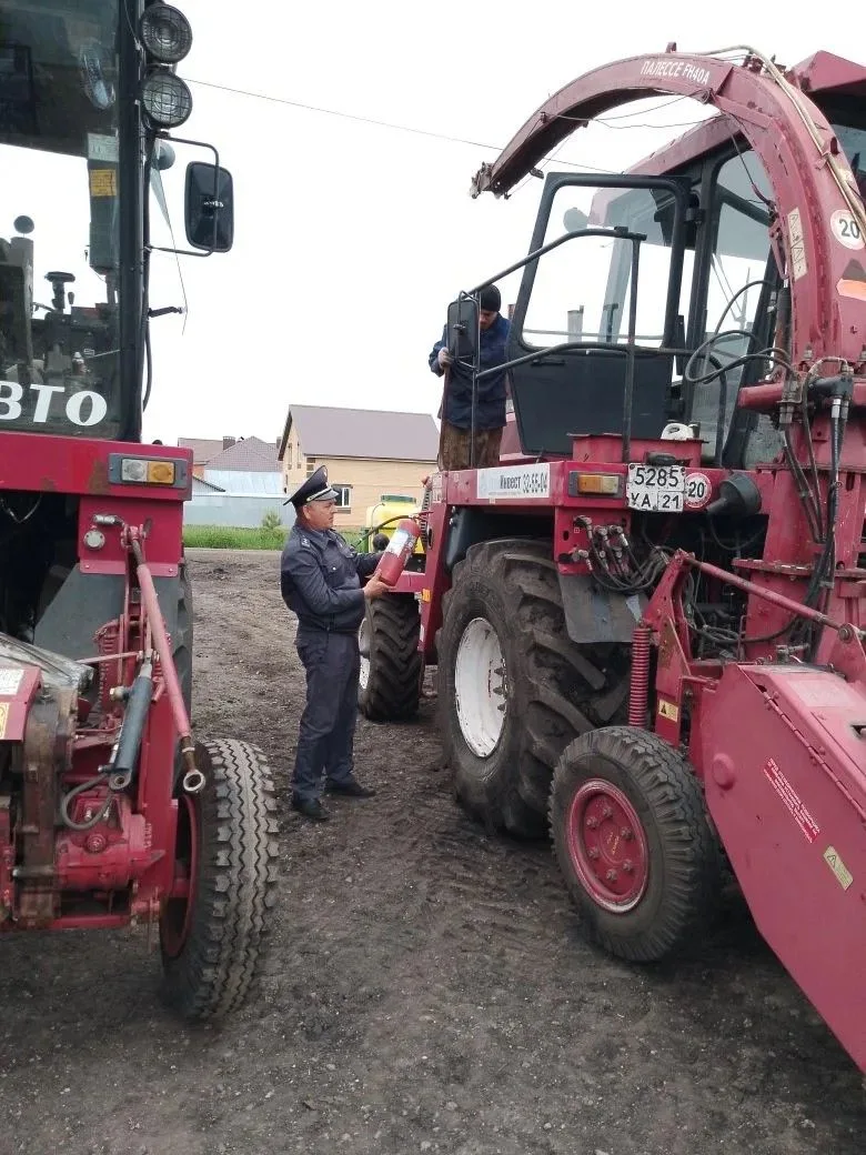 🚜 Комбайны готовы: в Чувашии стартовала кормоуборочная кампания