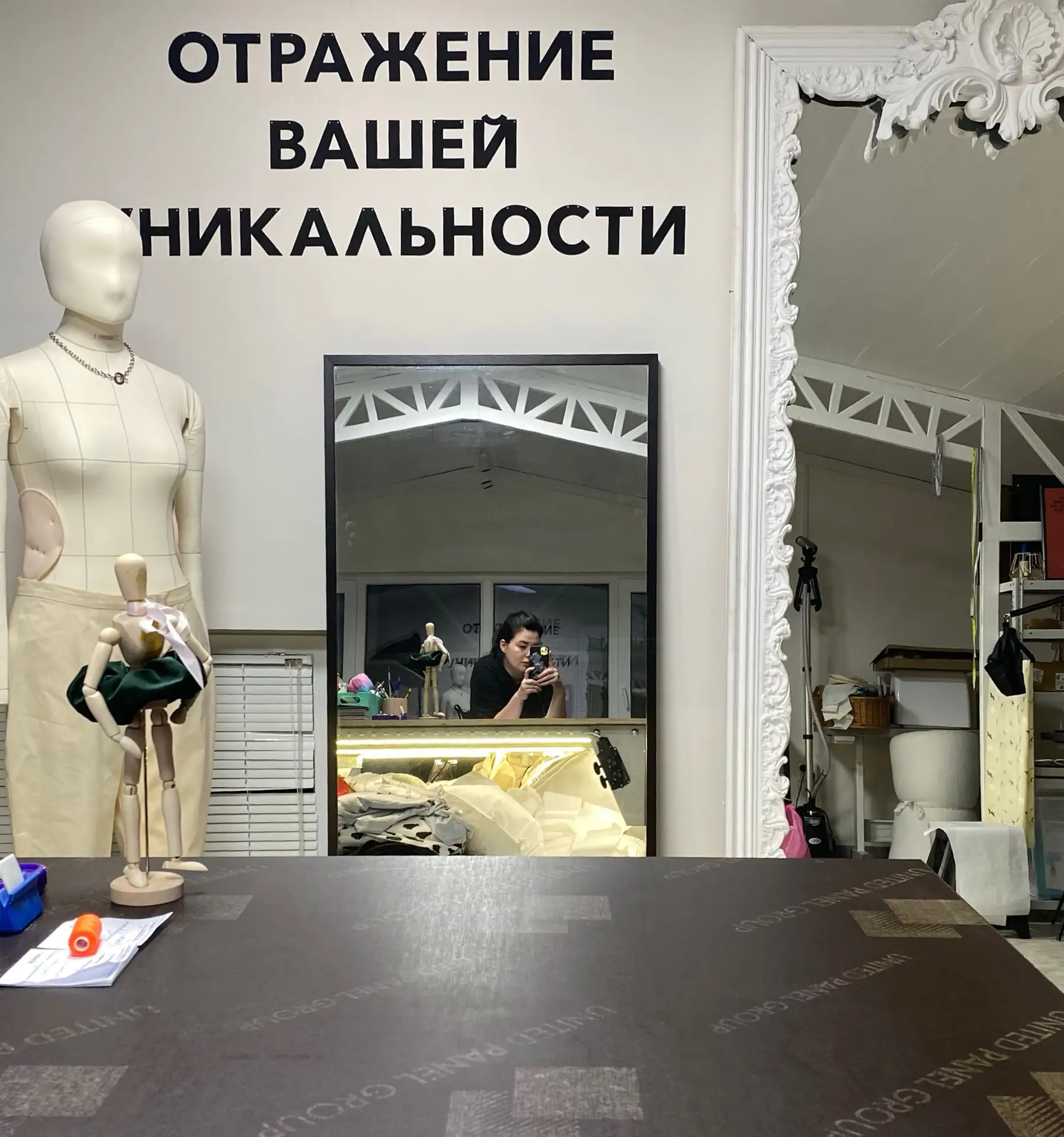 Зашла в ин…м. Потеряла время, поняла что блог мой отдыхает вместе с воском в углу.