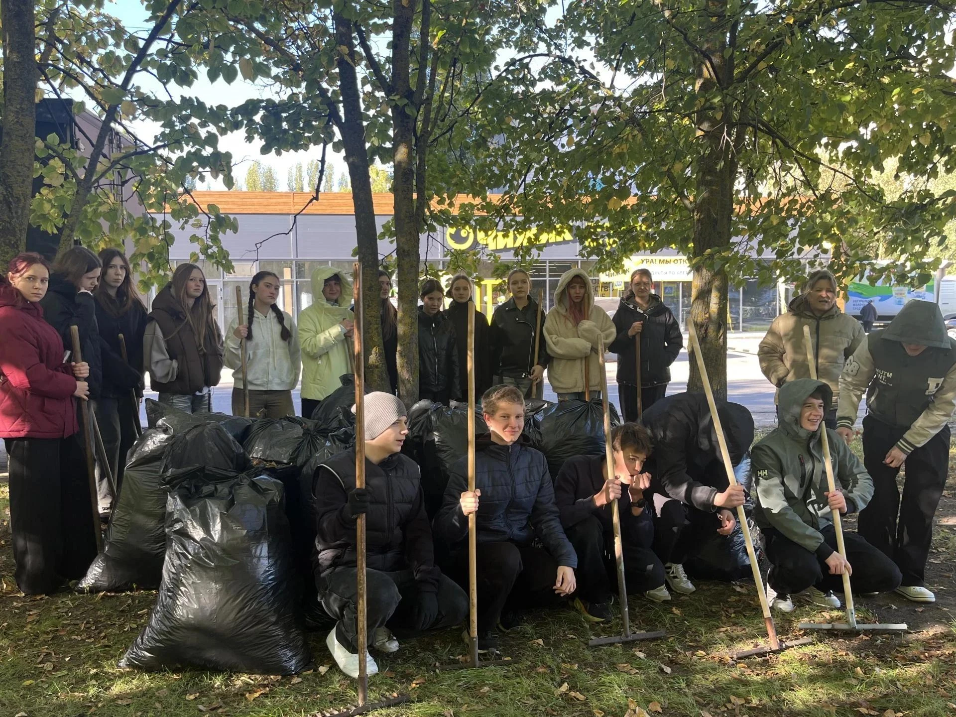 🍂 Балашов присоединился к месячнику по благоустройству!