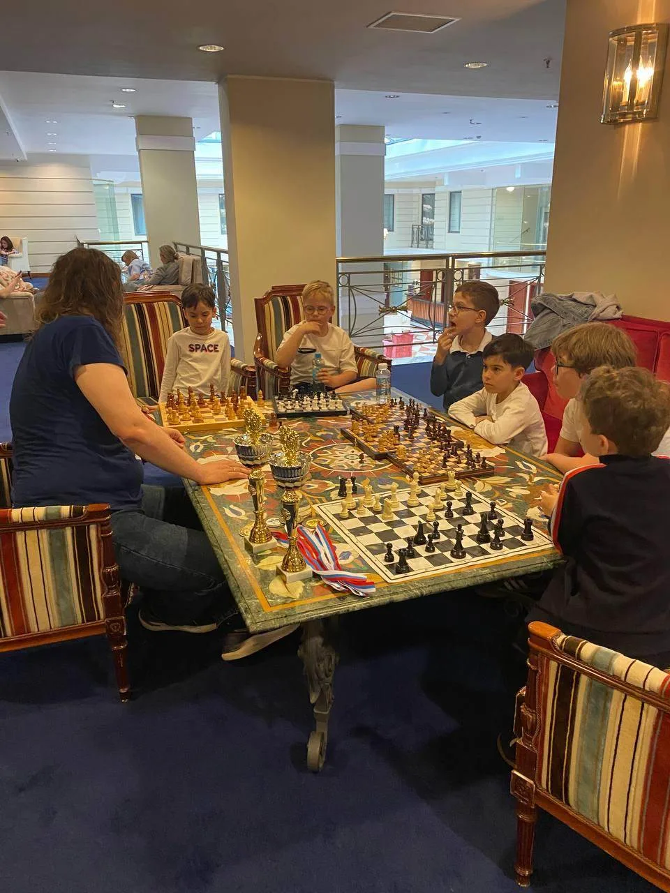♟️ Шахматное путешествие на фестиваль «Петербургская весна»!

В мае команда хорошкольников отправила