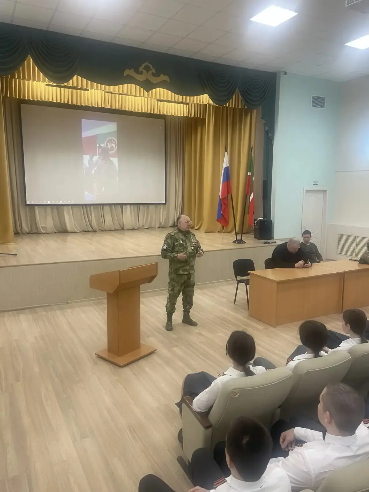 В преддверии празднования 81-й годовщины Победы в Великой Отечественной войне в нашей гимназии прошл