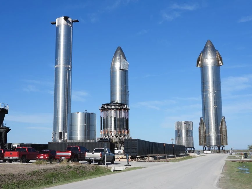 Starship и Мехазилла: ловля ракеты на лету