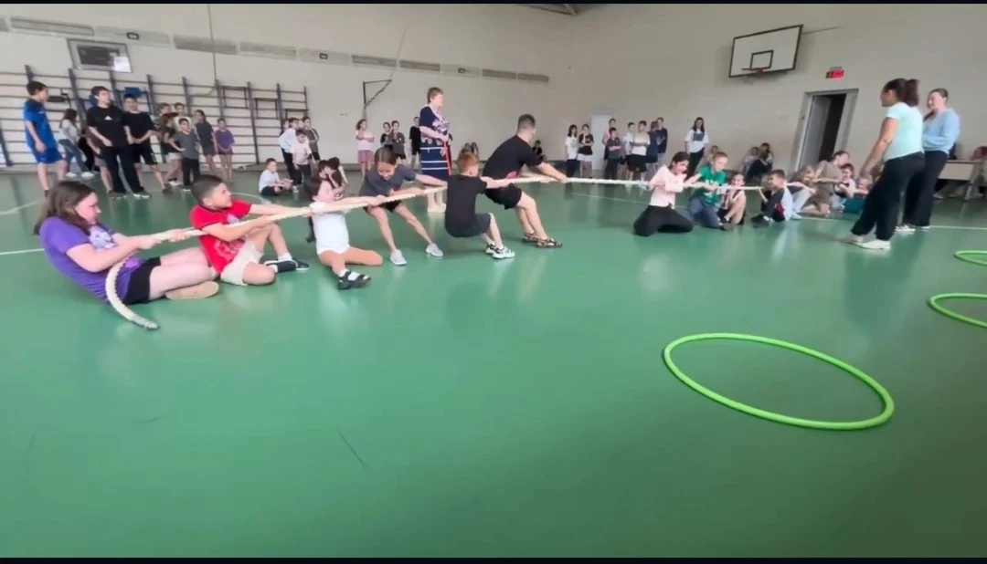 🏃‍♂️💨 День Здоровья в нашем лагере: двигаемся, развиваемся и вдохновляемся! 🍏

В нашем школьном л