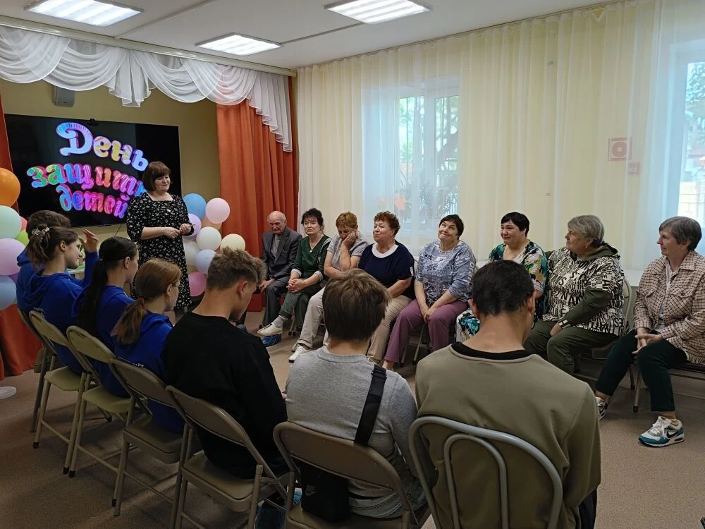 🌟Паровоз, идущий в детство