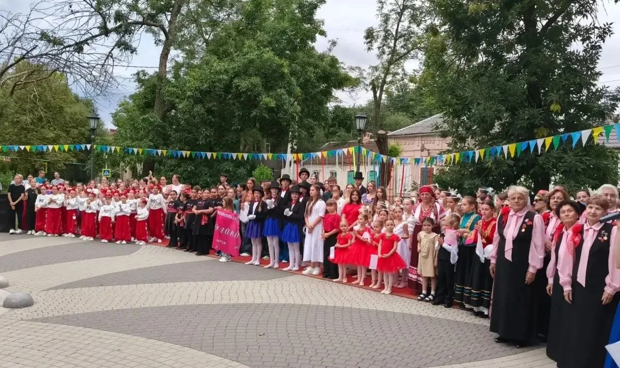 В эту пятницу на аллее имени М.Ю. Лермонтова состоялось торжественное открытие 67-го тв...