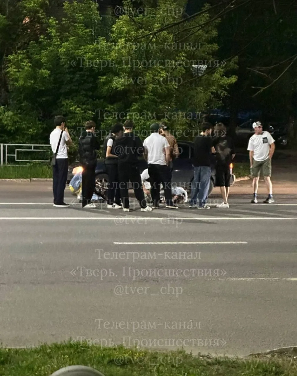 Наш подписчик сообщает, что ночью на Орджоникидзе сбили человека.