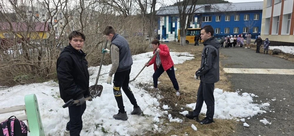 🧹 Пятница прошла с пользой: в Чапаево навели лоск!