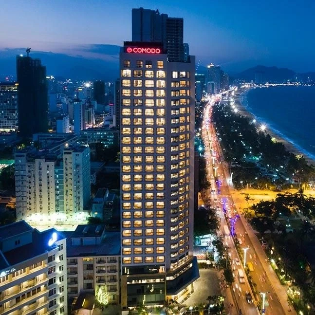 COMODO NHA TRANG 5⭐️ — просыпаться с видом на море, а жить в центре событий!