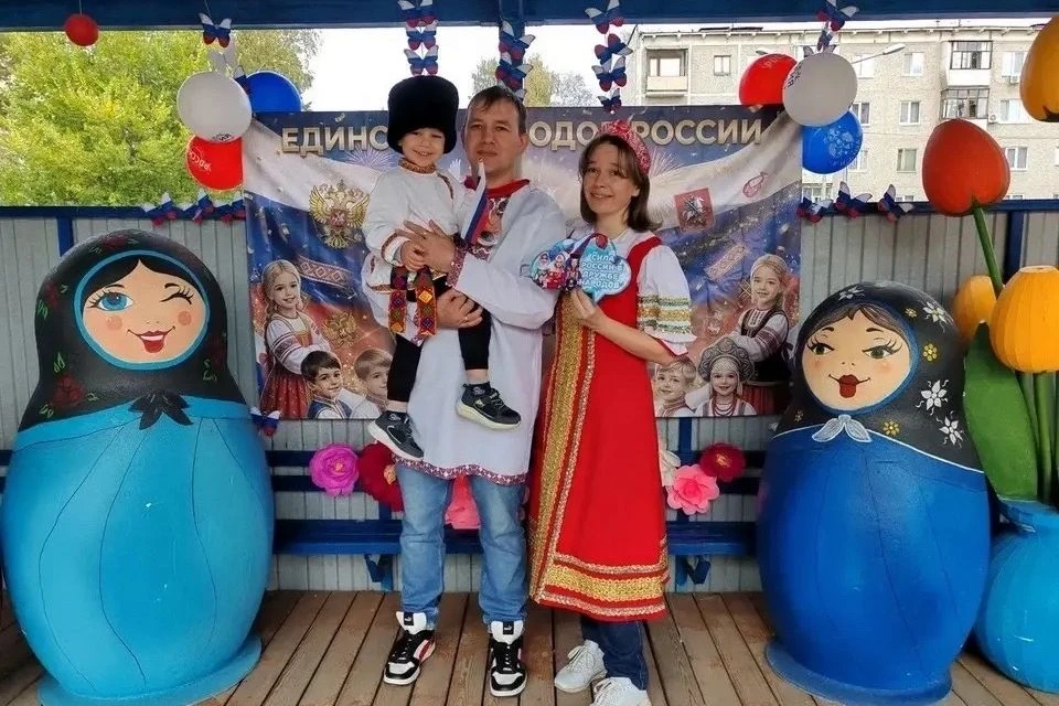 Праздник народов Среднего Урала прошел в детском саду № 53. Мероприятие было посвящено ...