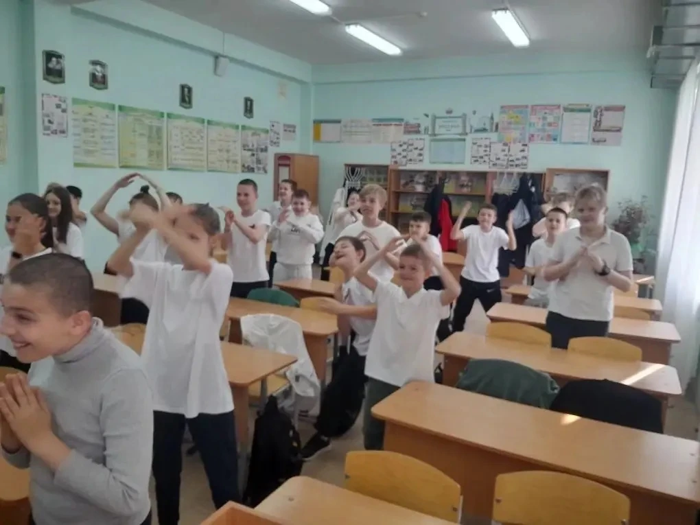 🌿 Классный час «Сам себе я помогу и здоровье сберегу!»  На этой неделе в нашей школе прошли тематиче
