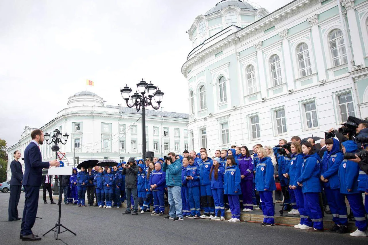«Евразия» передала Тверской области 42 новые машины скорой помощи