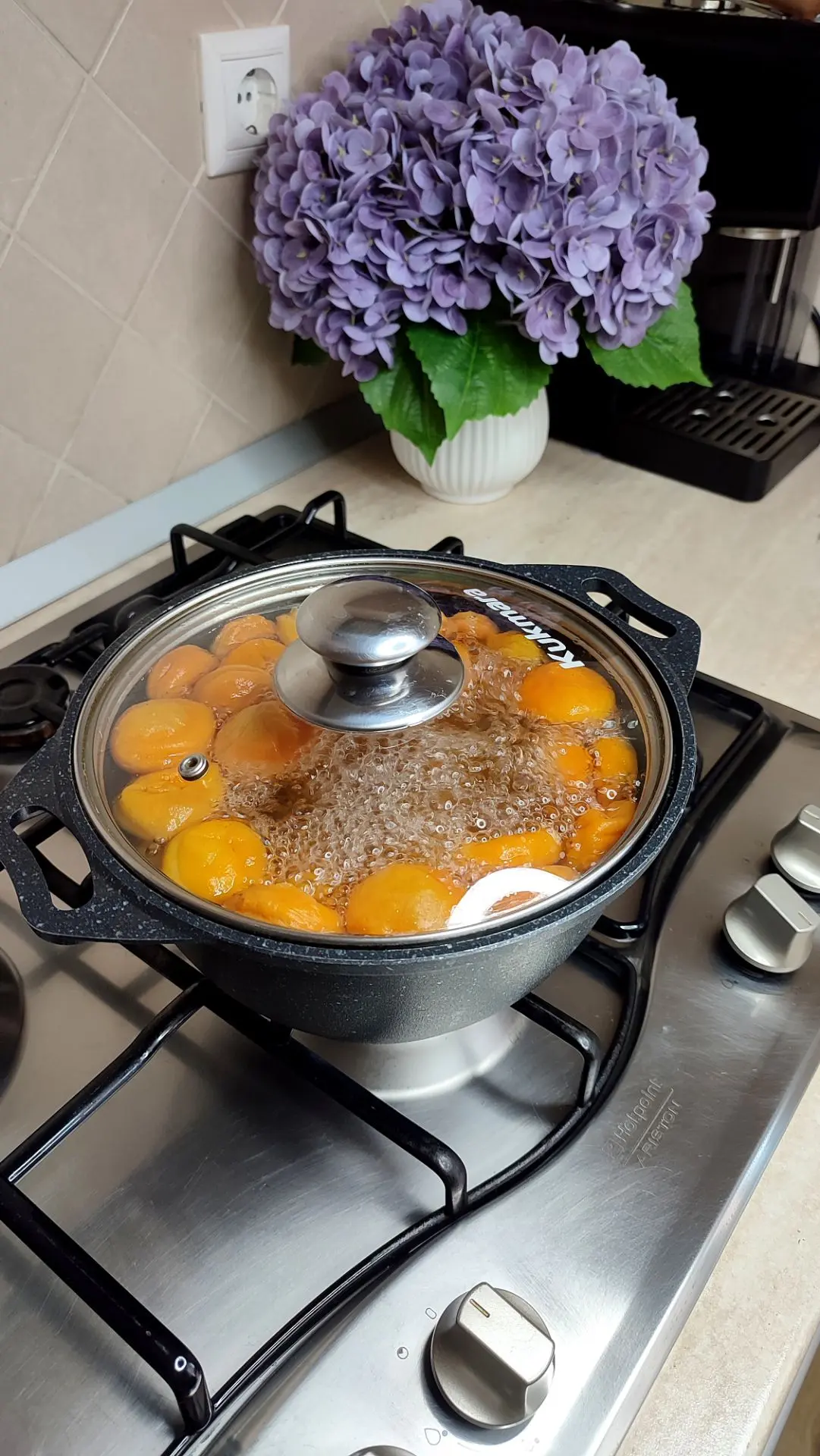 Ещё сегодня решила сварить компот из кураги. Рассказала, как его варю 👌