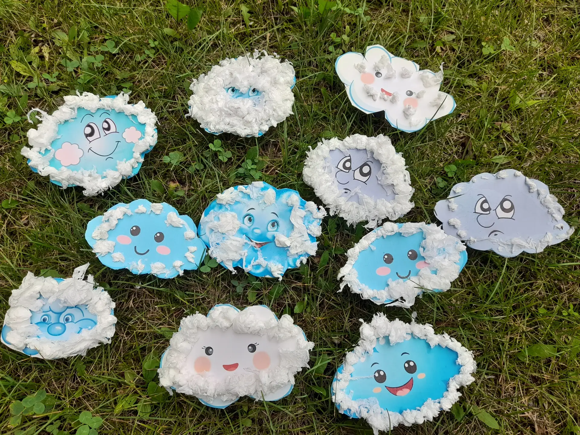 🌥️⛅☁️Друзья! Наши дошколята ловили облака. Но не сачком, а взглядом и любопытством! 
Ребята узнали 