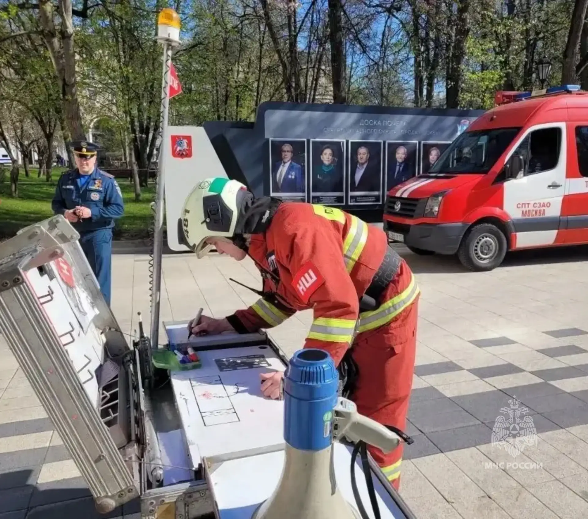 #БудниМЧС   🔘Сотрудники Управления по СЗАО ГУ МЧС России по г. Москве совместно с Префектурой округа