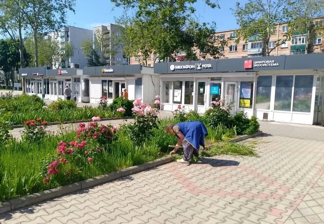 🤝 В Белореченске продолжается  месячник по благоустройству и наведению санитарного порядка

В нём п