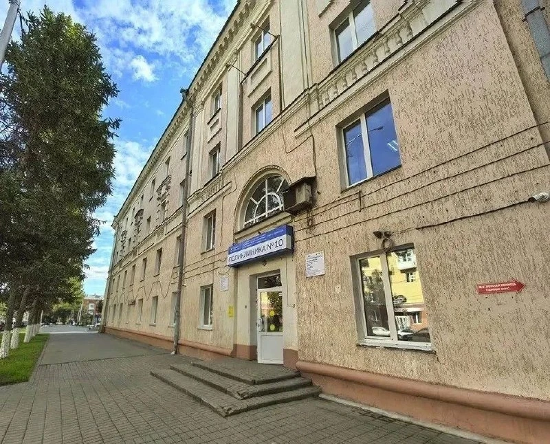 ❗️В Кемерове студент два года курил вейп — врачи обнаружили у него опухоль

У 19-летнего студента из