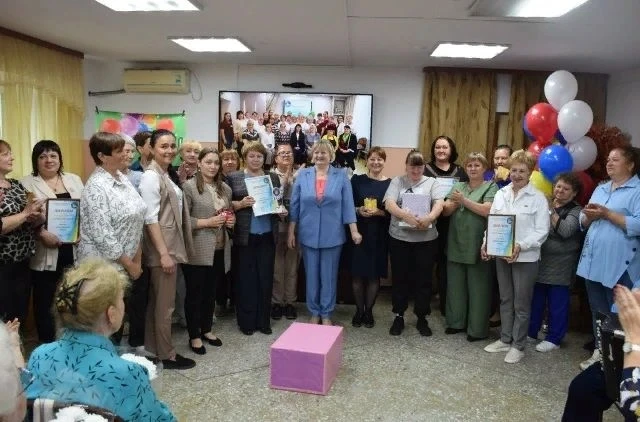 💐Накануне Дня социального работника в Комплексном центре социального обслуживания позд...