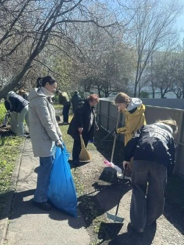 В единстве сила! Как мы провели субботник! Сегодня наш лицей преобразился до неузнаваемости благодар