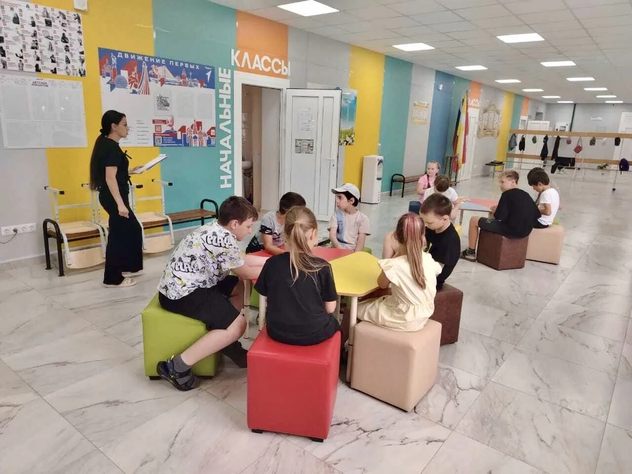 В Апанасенковском Доме культуры для ребят из пришкольного лагеря «Салют» прошёл конкурс...