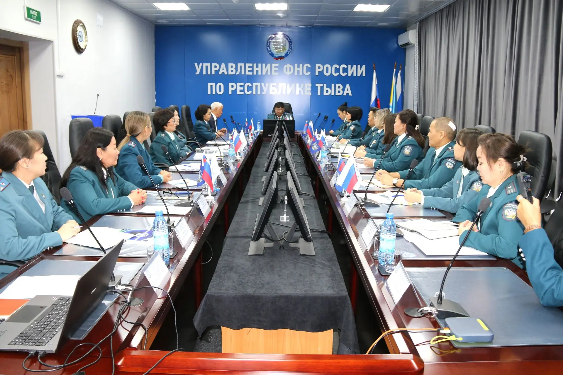 Сегодня принял участие в аппаратном совещании УФНС России по Республике Тыва. Вместе с ...