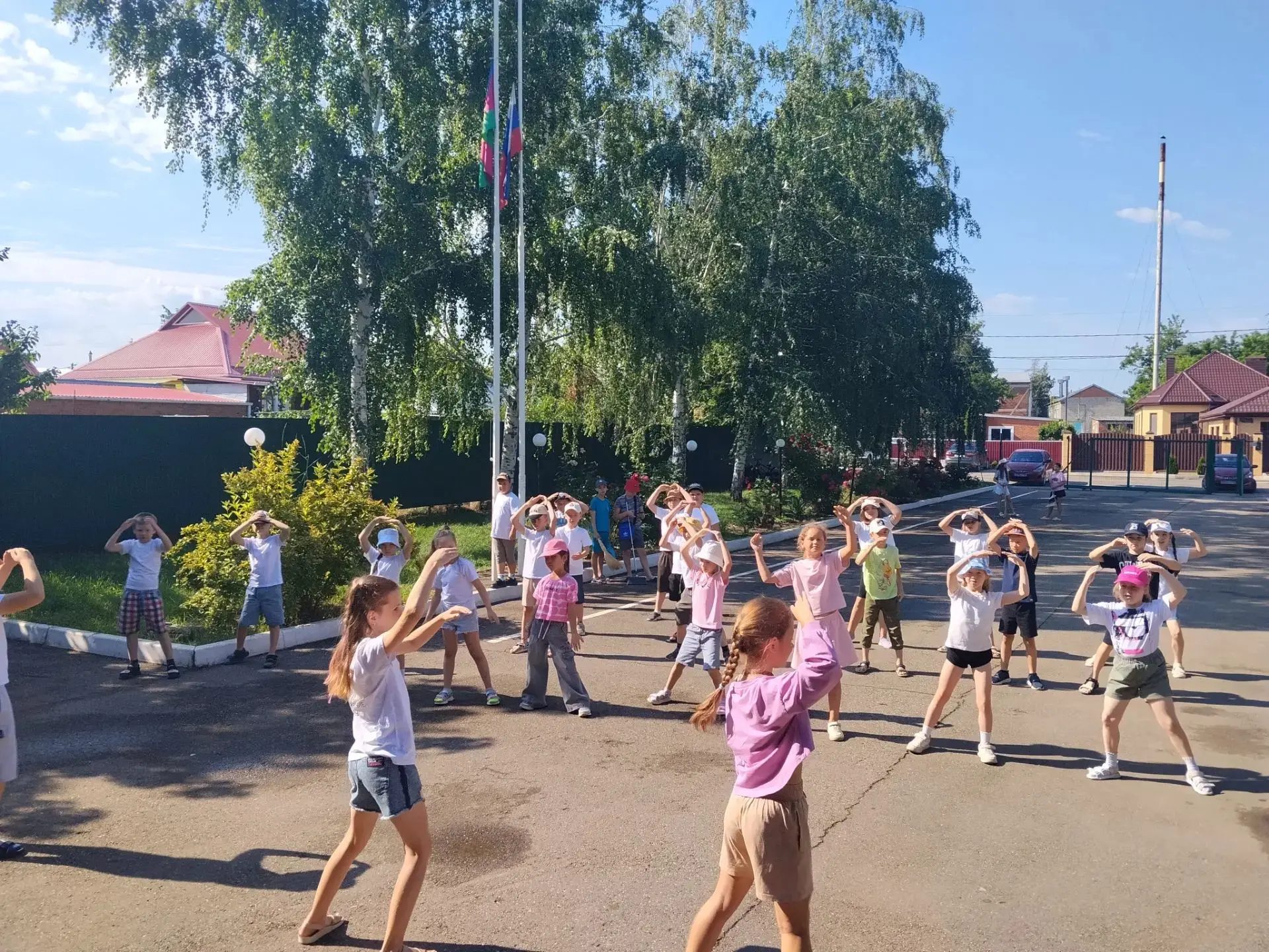 ✅Сегодня наш лагерь превратился в настоящий центр активностей, полезных знаний и ярких эмоций! Перес