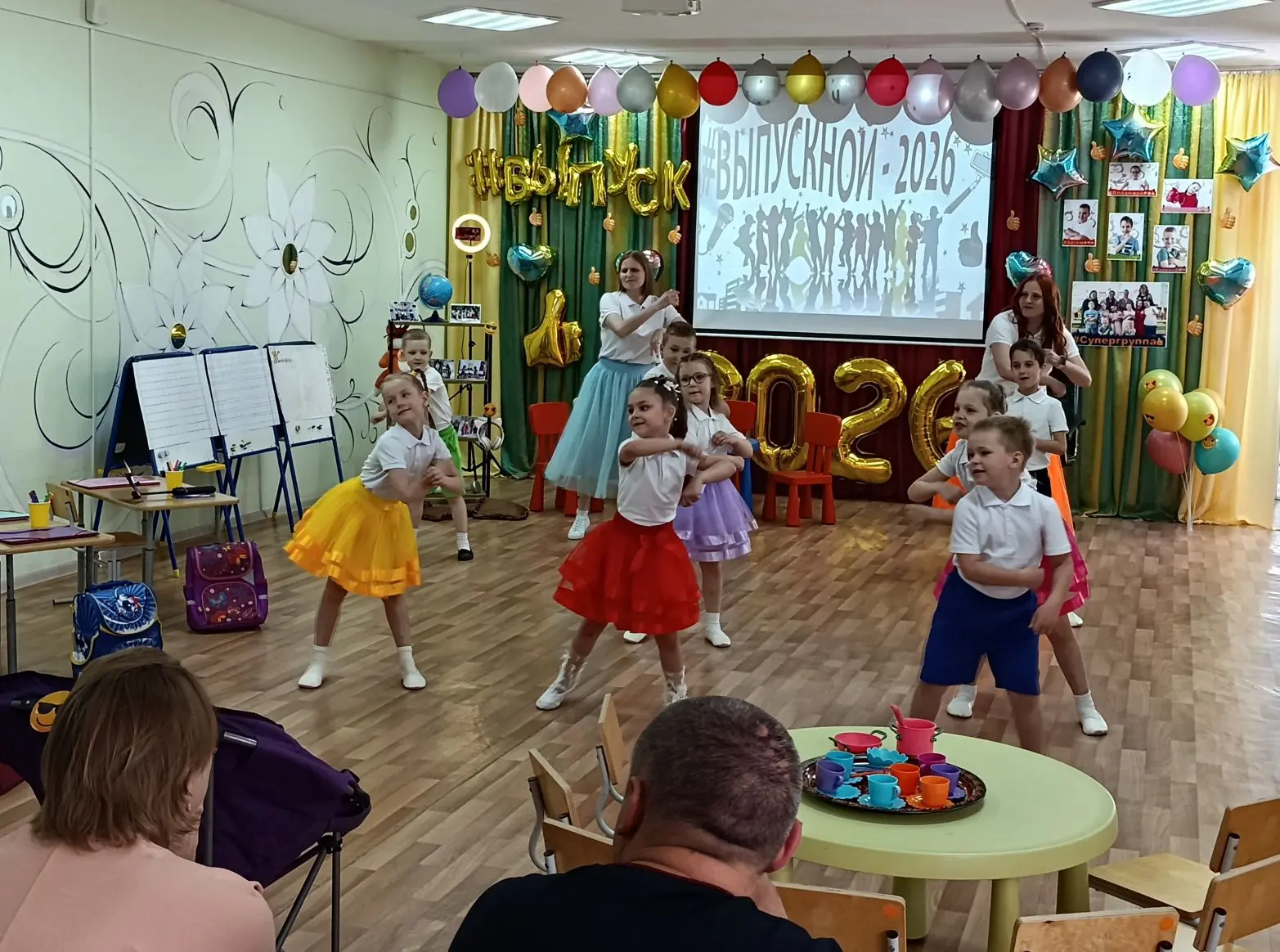 ВЫПУСКНЫЕ В ДЕТСКОМ САДУ