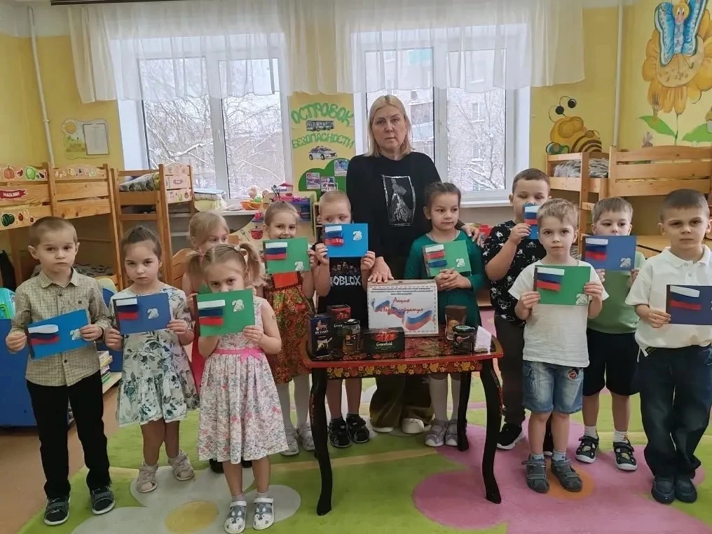 Группы дошкольных отделений "Кораблик" и "Радуга" приняли участие во Всероссийской благотворительной