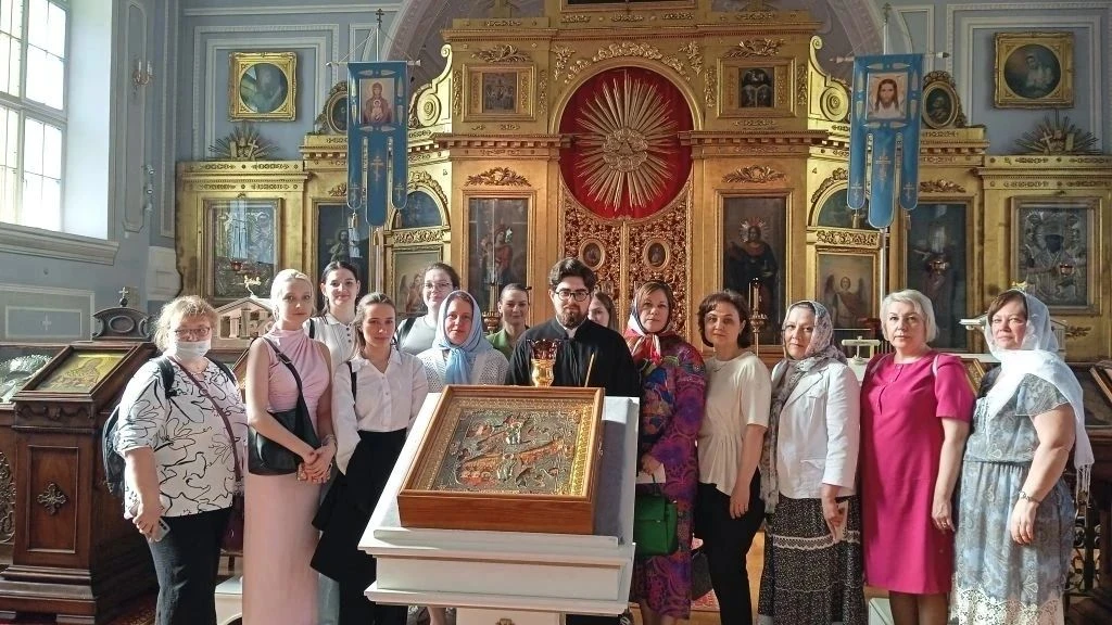 Духовное наследие Петербурга: экскурсия слушателей курсов ОРКСЭ в Санкт-Петербургскую д...