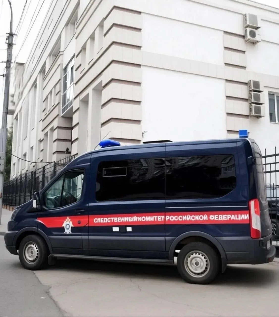Следователи СК устанавливают обстоятельства гибели мужчины в  водоеме