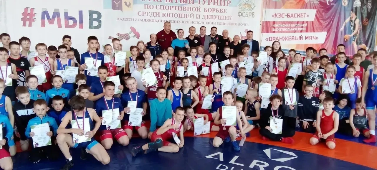 В Татышлинском районе прошел ежегодный открытый турнир по спортивной борьбе, посвященны...