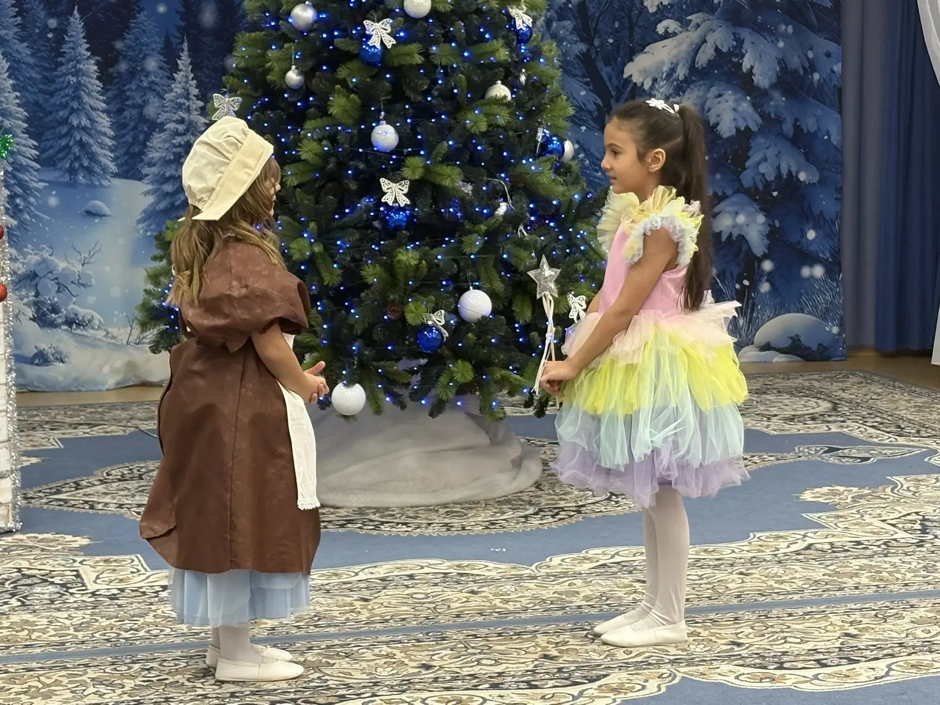 ✨ Новогодняя сказка в группе «Светлячок»! ✨