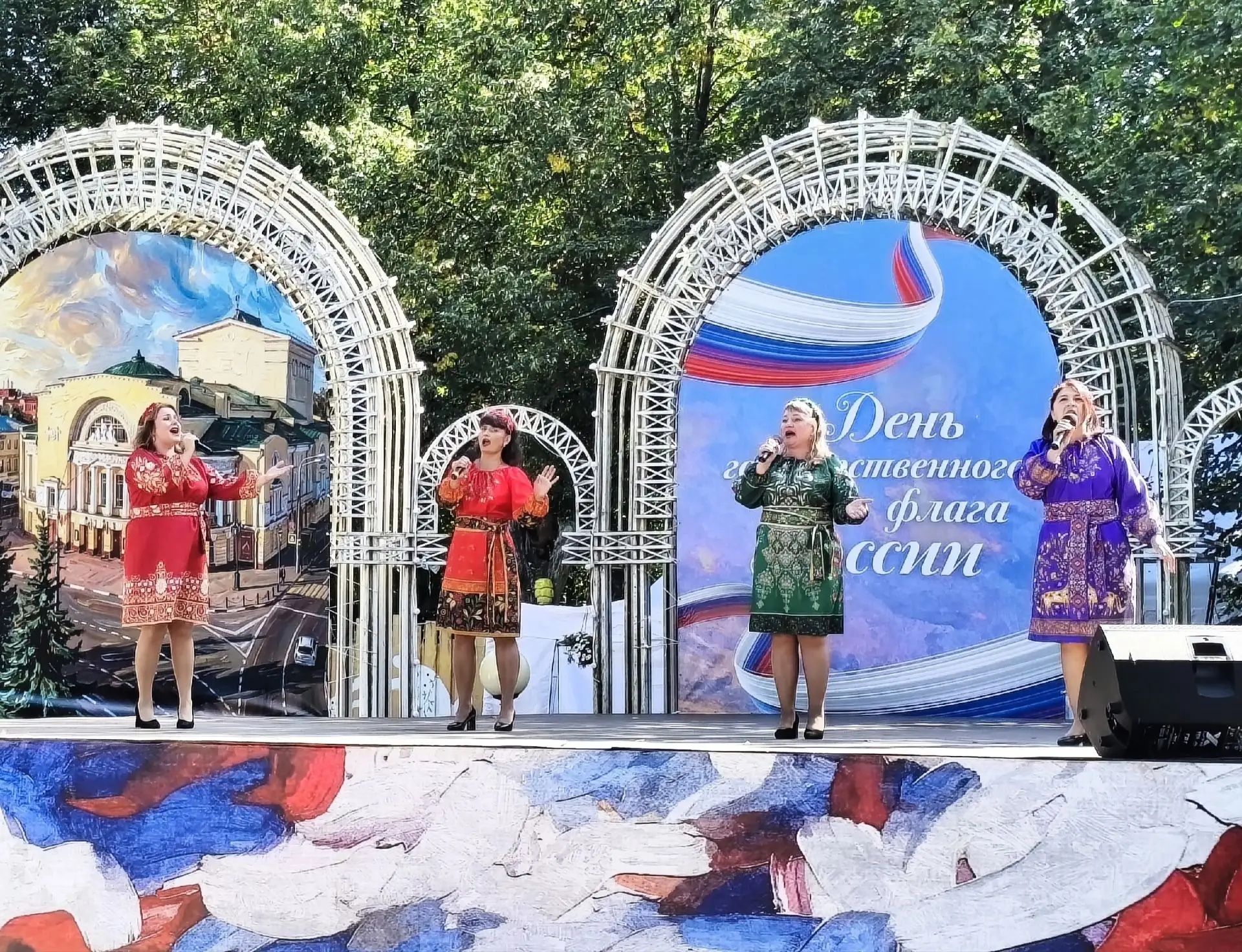 22 августа наш город пел и танцевал! 🎤💃 На главной сцене парка «Даманский» блистал ан...