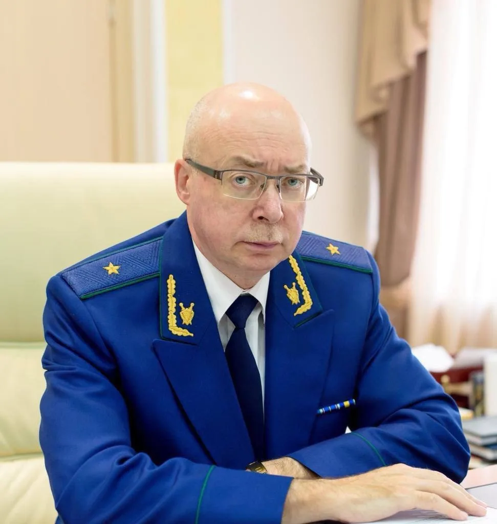 Прокурор Республики Тыва Ботвинкин Евгений Борисович проведет личный прием граждан в Чаа-Хольском ко