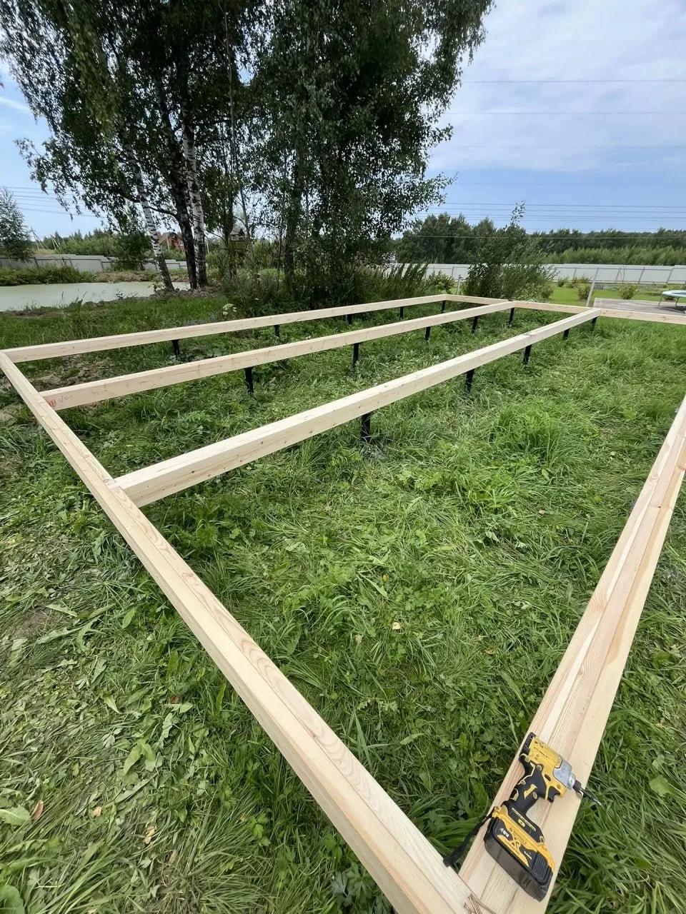 Строим каркасный дом 6×10 м: этап холодного контура.