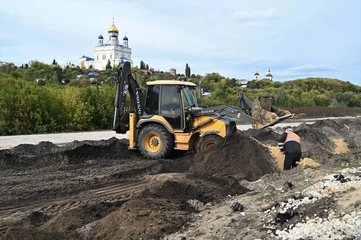 В Липецкой области продлили благоустройство набережной в Ельце до конца года