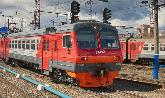 🚉 Проверку проведут транспортные полицейские после очередного видео с малолетними зацеперами в Ниже
