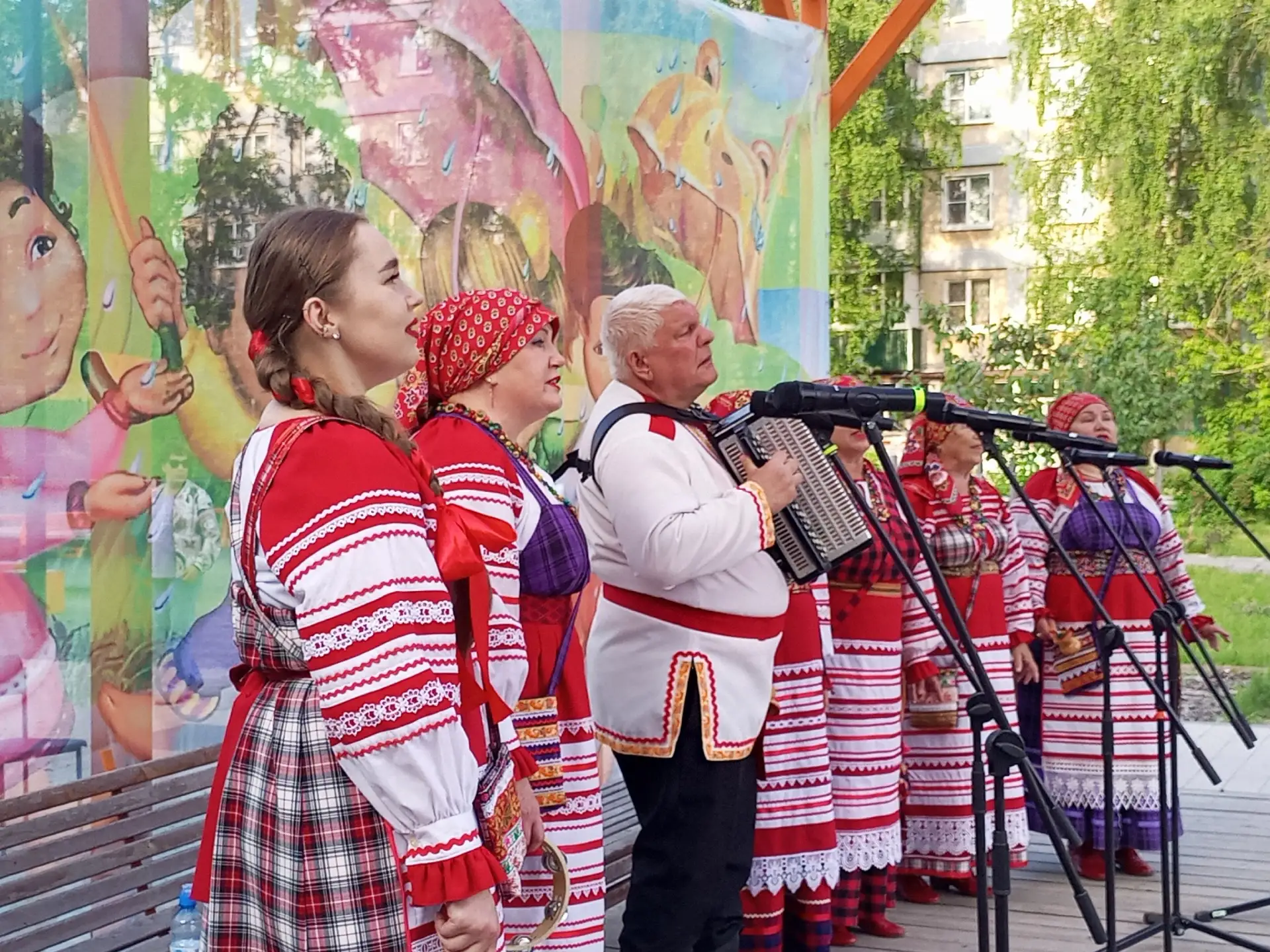 ❤️ РУССКАЯ ДУША

14 июня на площадке Мирагородок состоялась концертная программа "Русская душа" в ис