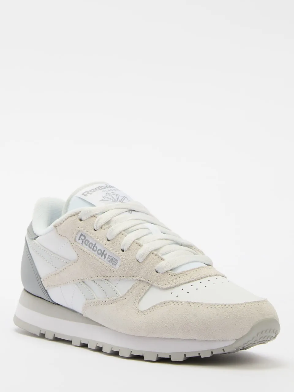 👟 Кроссовки — это всегда про удобство.