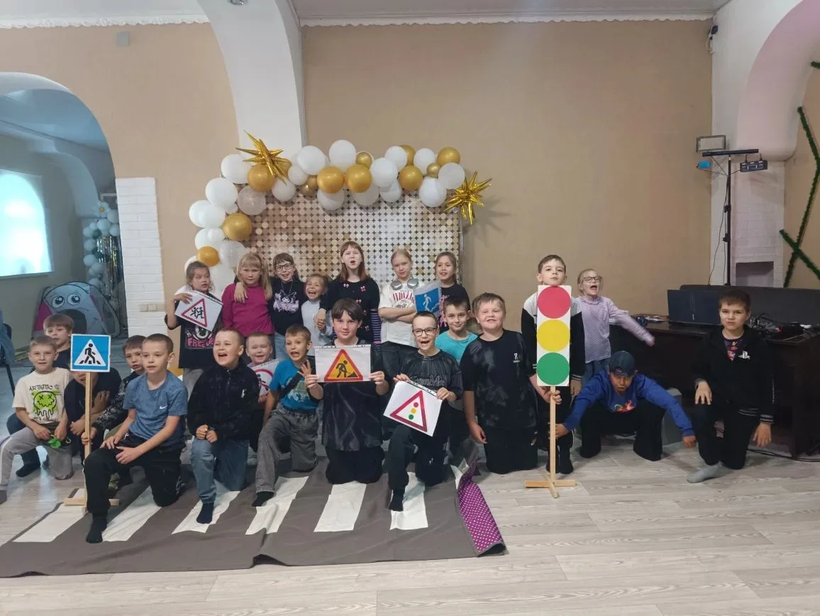 ☀Ура, новая неделя в лагере! 

✨Позади выходные, и наш школьный лагерь снова открыл двери для любимы