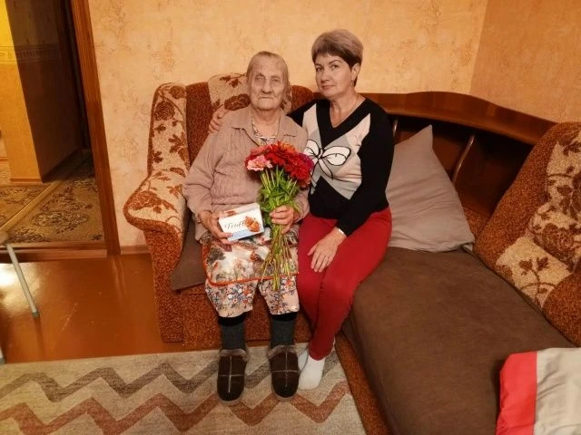 🎉Вчера Лидия Александровна отметила своё 87‑летие!🎉В нашем комплексном центре дни рож...