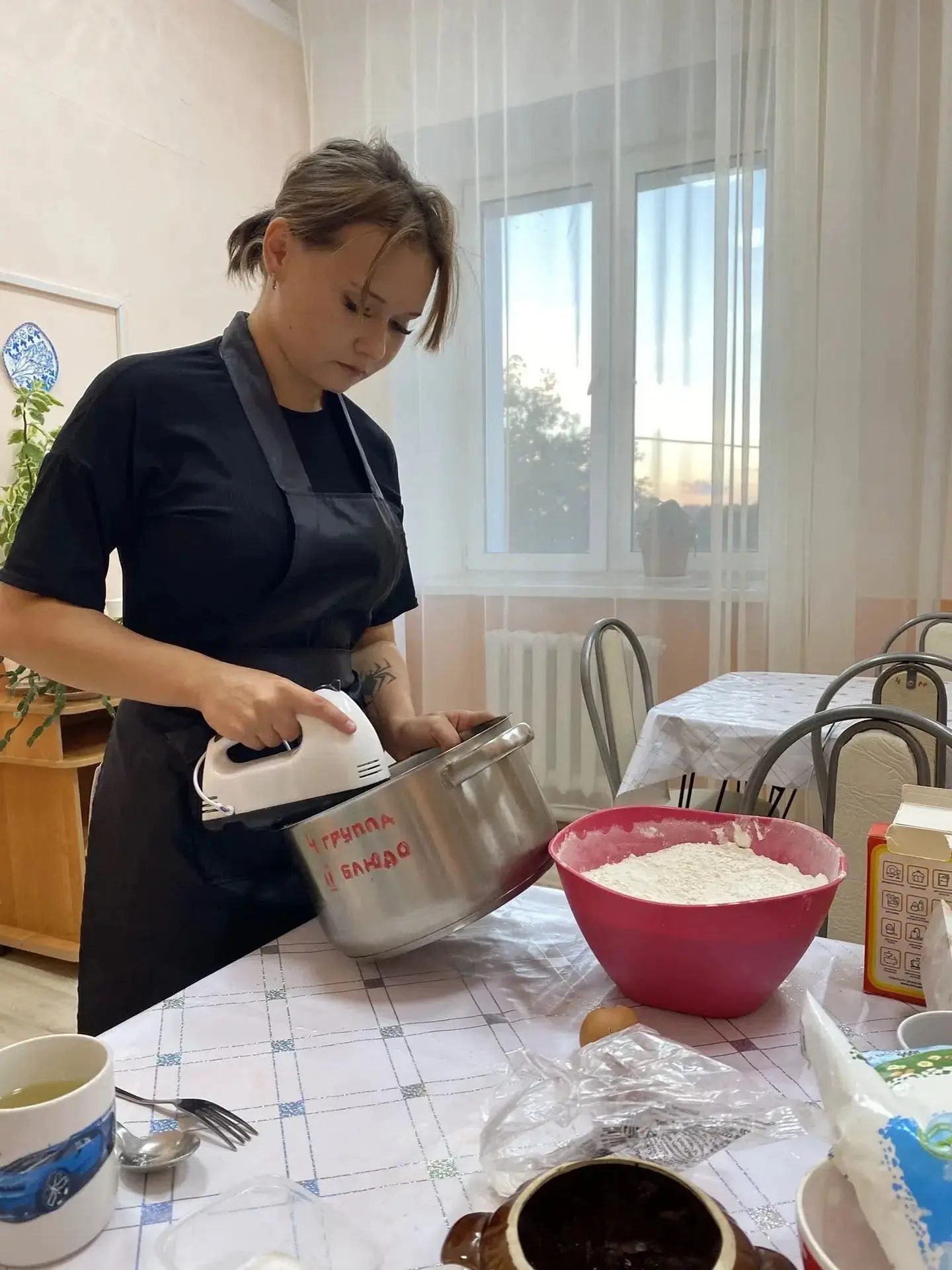 ✨️Сегодня мы с девочками решили устроить себе маленький праздник посреди недели — прост...