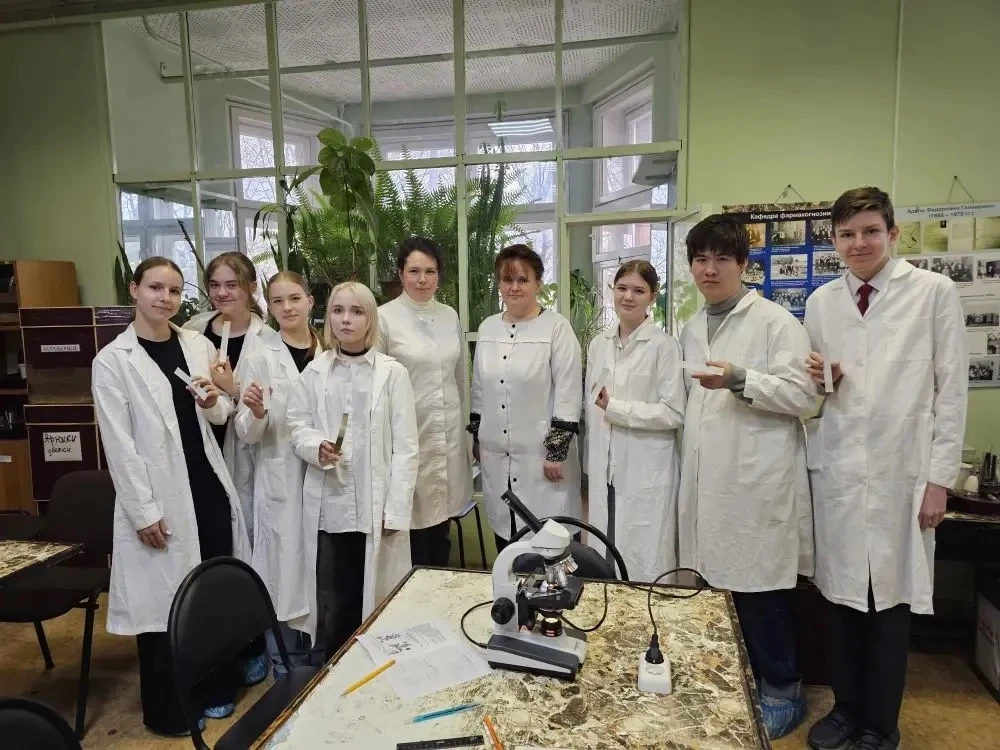 Классная компания 8Б 🎓✨