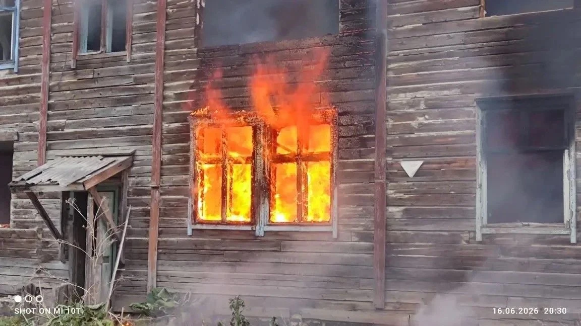 В пгт Тымовское ликвидировали пожар в заброшенном доме

Сообщение о пожаре по адресу: ул. Юбилейная,