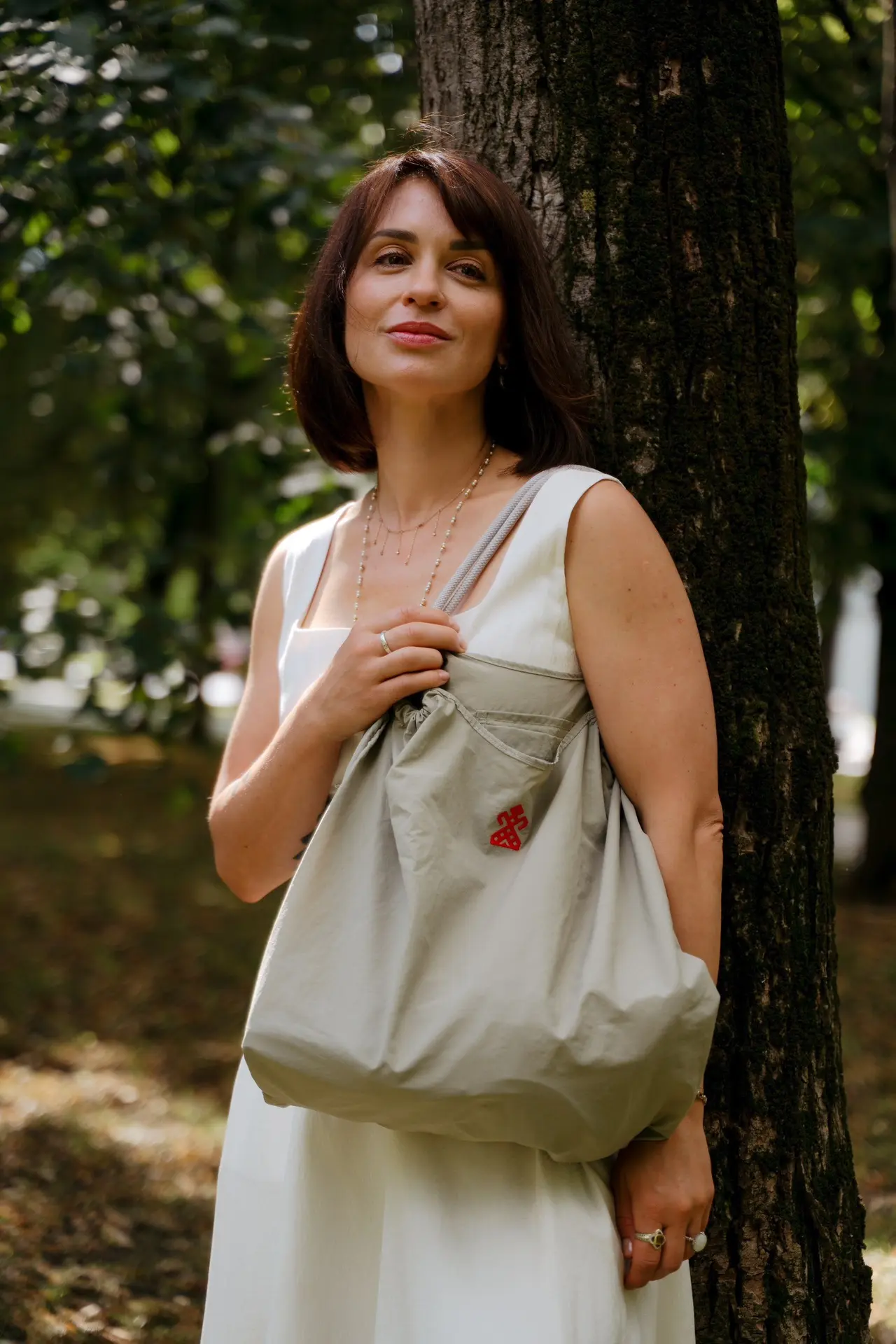 Оливковая, полынь или черная? 🫒🌿🖤