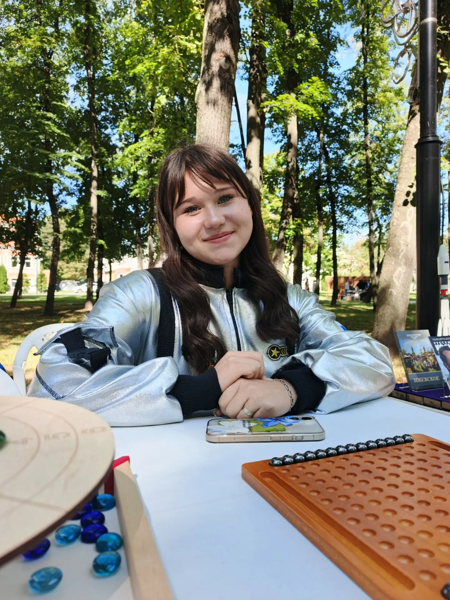 От всей души благодарим нашу верную помощницу, космическую путешественницу Алису (Леру ...