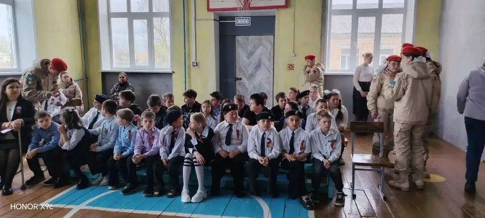 🎖️ В нашей школе прошёл торжественный концерт ко Дню Победы