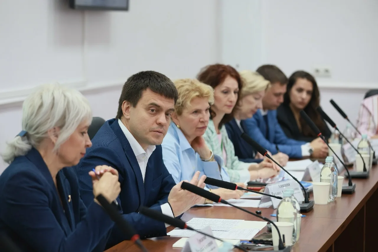 💥Педагоги Дворца пионеров обсудили систему наставничества с Губернатором Красноярского...