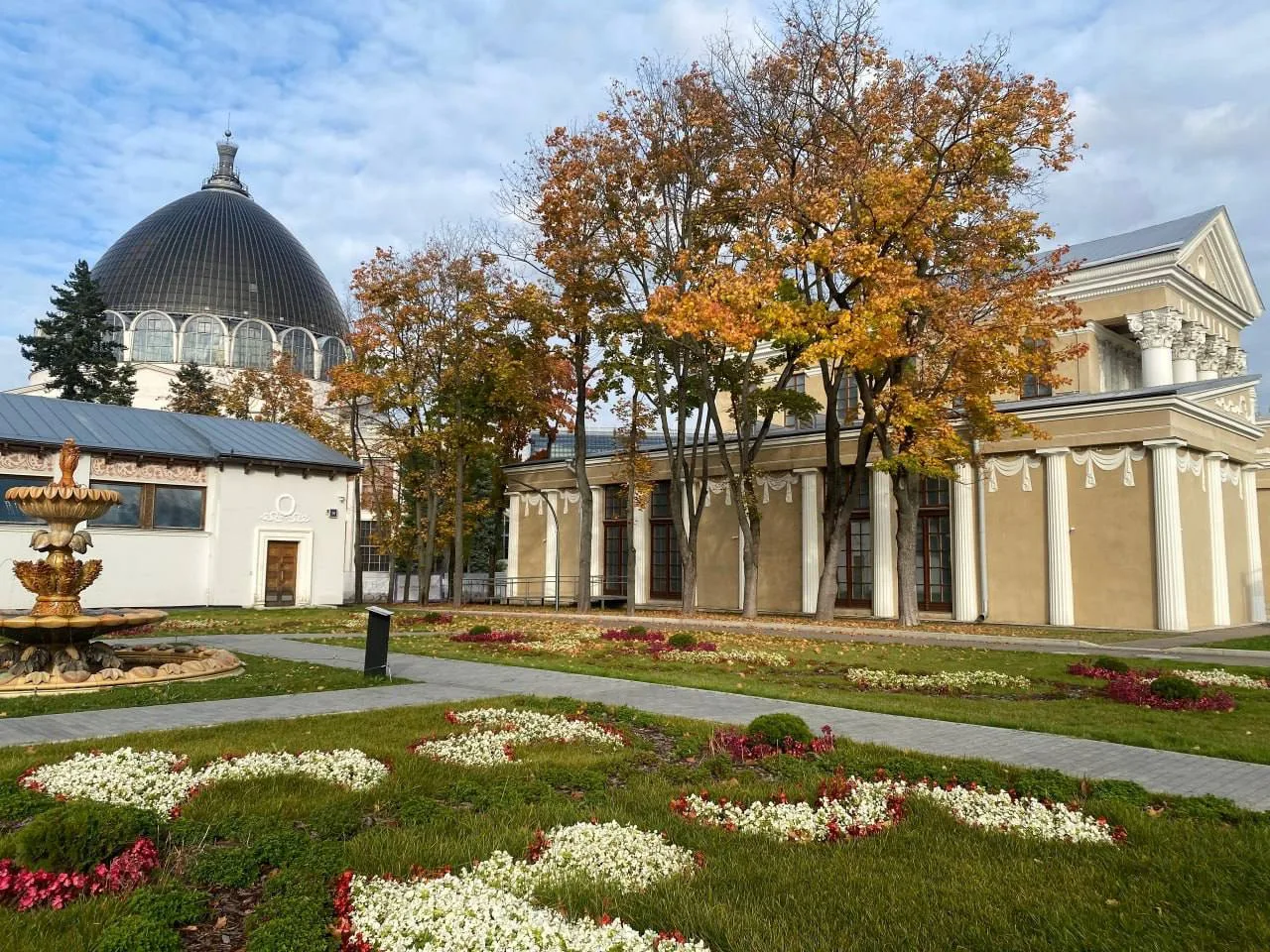 Осень на ВДНХ🍂
