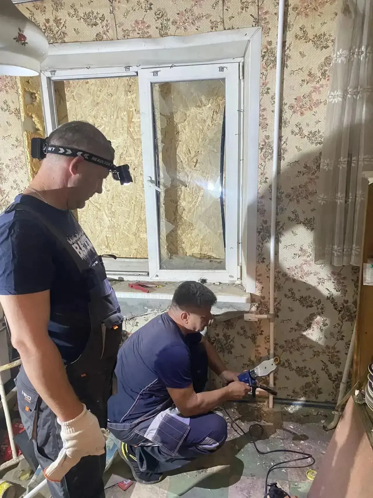 👨🏻‍🔧 Бригада аварийщиков из Калужской области работает в Первомайске
 
На этот раз в ЛНР отправил